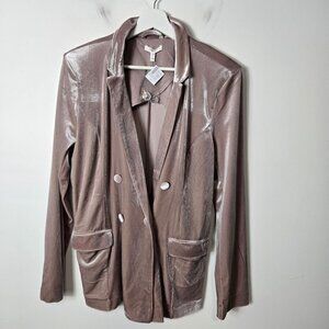 Maurices NWT Size M Velvet Blazer Blush Pink Long Sleeves Front Pockets Collared